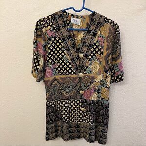 Lady Caroe Multi Pattern V-Neck Short Sleeve Top